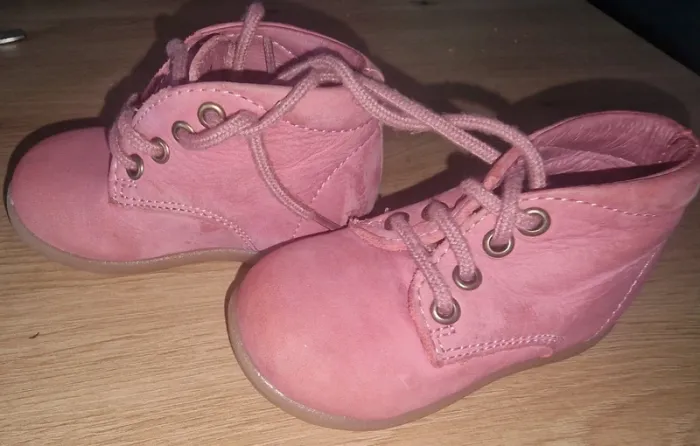 Chaussures fermées - photo numéro 2