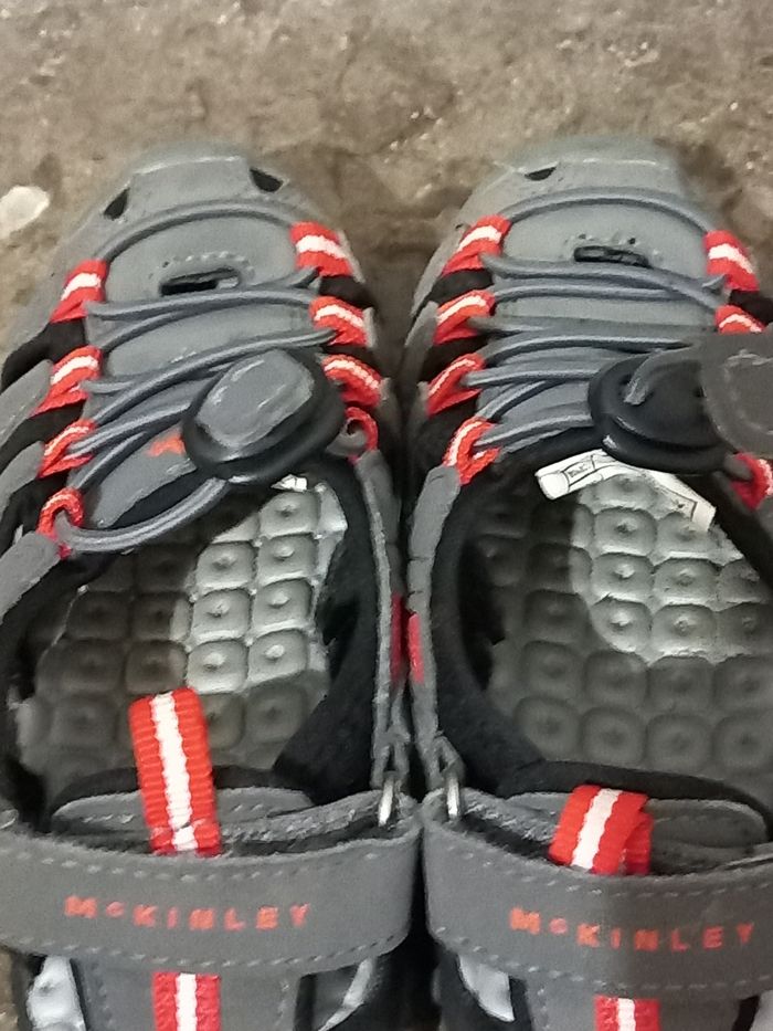 Jolies sandales garçon Mc Kinley grise et rouge 25 - photo numéro 3