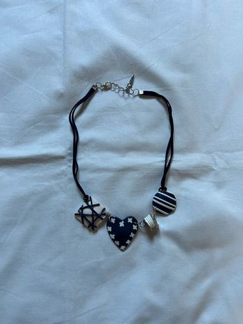Collier fantaisie