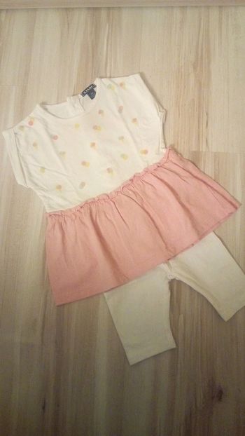 Joli ensemble robe et legging