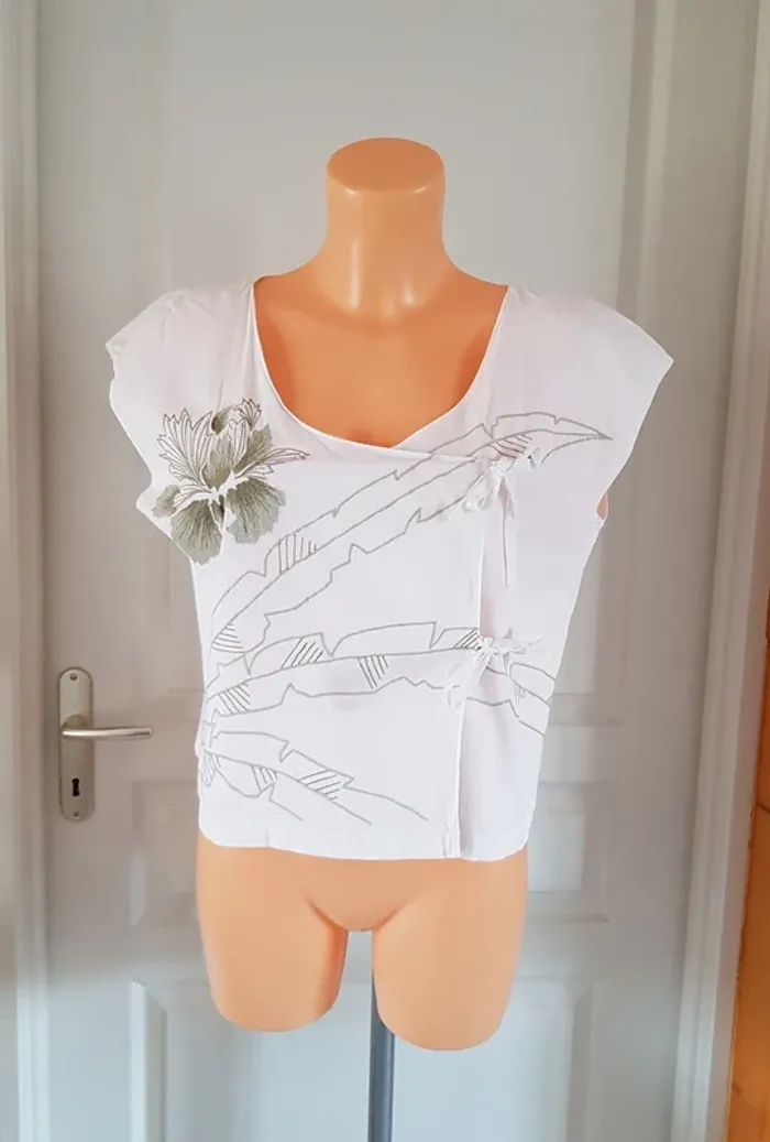 Blouse cache cœur taille 42