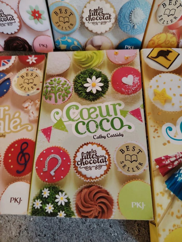 Lot livres les filles au chocolat tbe - photo numéro 7