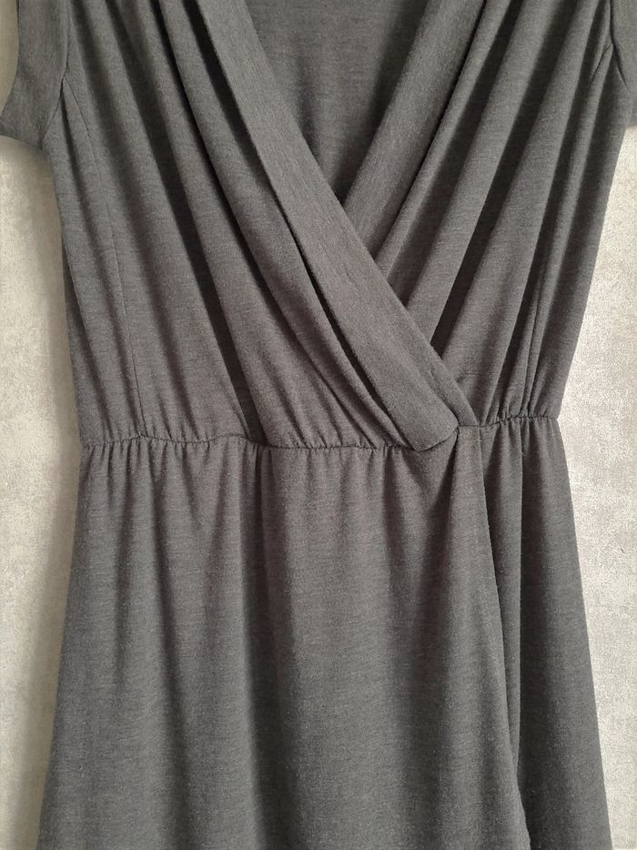 Robe portefeuille grise - Camaïeu - photo numéro 4