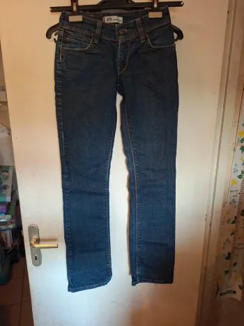 Jeans levi’s 32 470