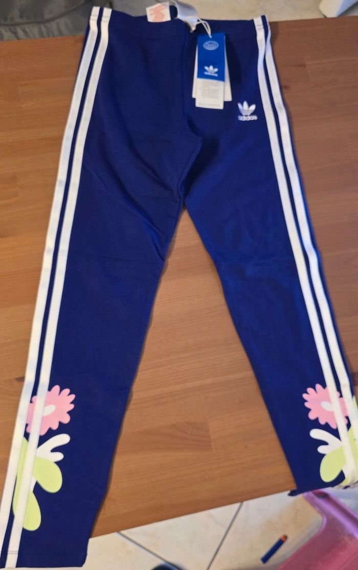 Neufs (non portés) 🥰ensemble veste de survetement et leggin ADIDAS 10 ans fille 🩷(ferme) - photo numéro 8