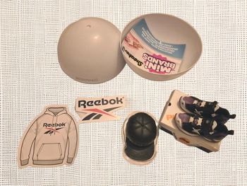 Mini brands sneackers