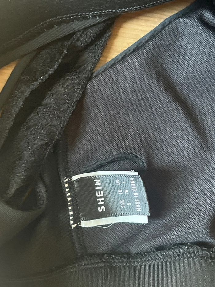 Brassière noire SHEIN taille S - photo numéro 3