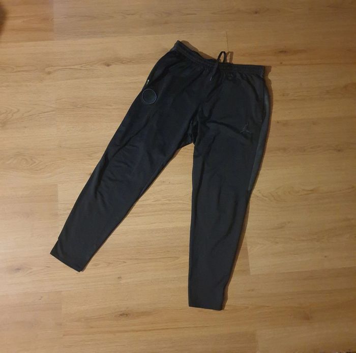 💙 Bas de jogging Nike PSG Jordan taille L 40 #emyfleury_40homme