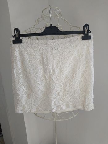 Jupe blanche dentelle