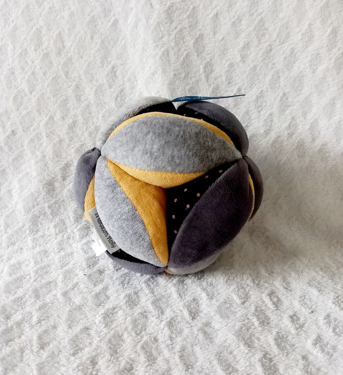 Balle sensorielle Moulin Roty - photo numéro 3