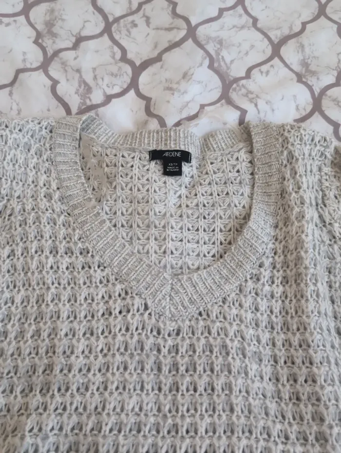 Pull col V en laine très doux - photo numéro 2