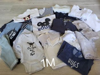 Lot 1 mois garçon