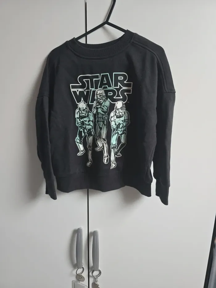 Sweat star wars