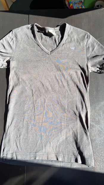 Tee shirt