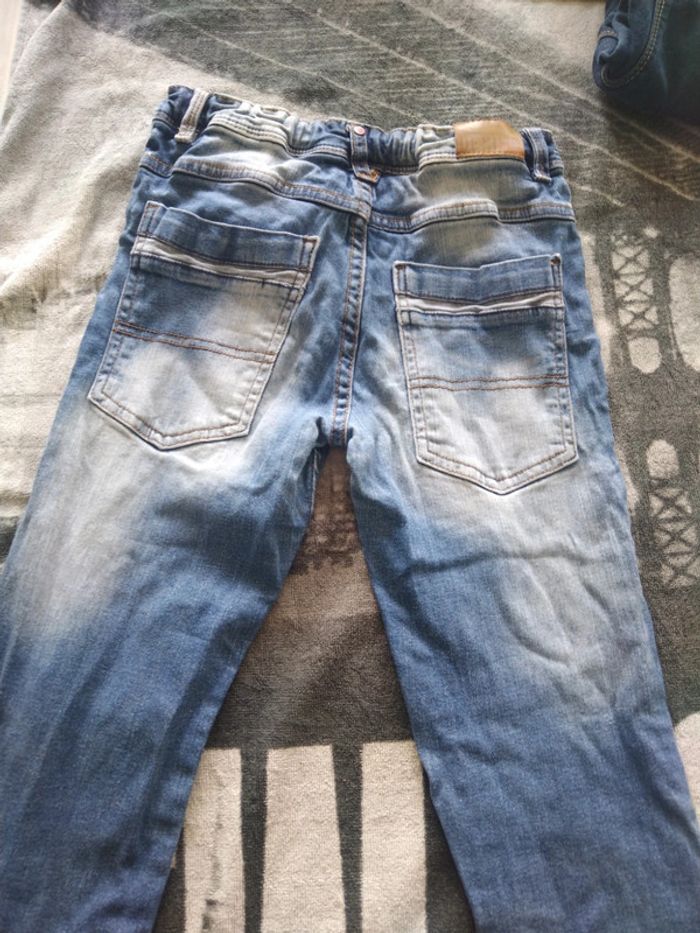 Lot 2 jeans 10 ans - photo numéro 8