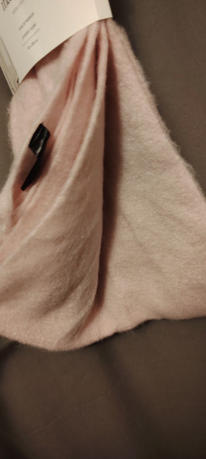 Écharpe rose - photo numéro 3