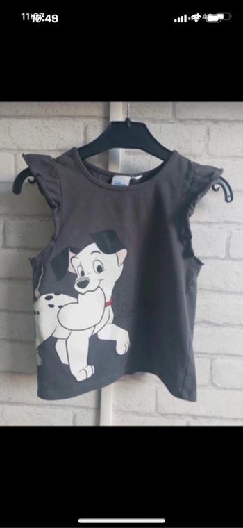 Tee-shirt Disney taille 5 ans