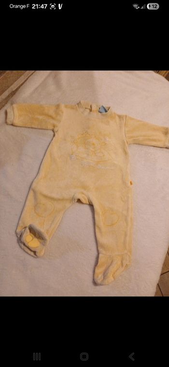 Pyjama bébé taille 3 mois
