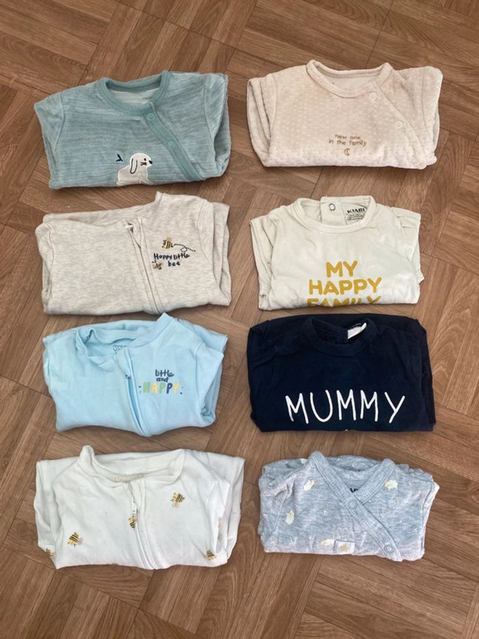 Lot de 8 pyjamas une pièce Kiabi