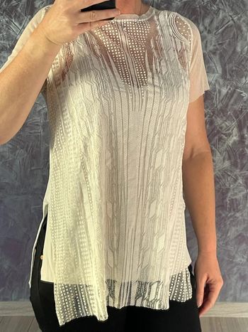 Superbe top Zara blanc cassé élégant dentelle