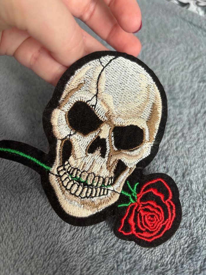 Patch thermocollant tête de mort - photo numéro 3