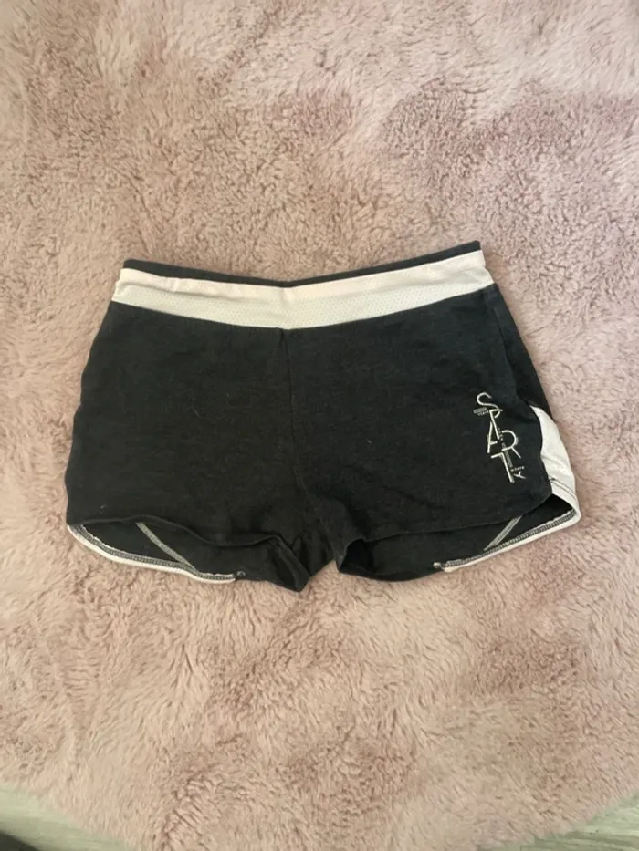 Short sport fille