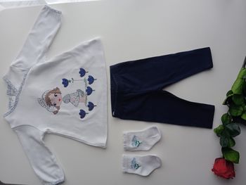 Ensemble 3 pièces 3 mois neuf