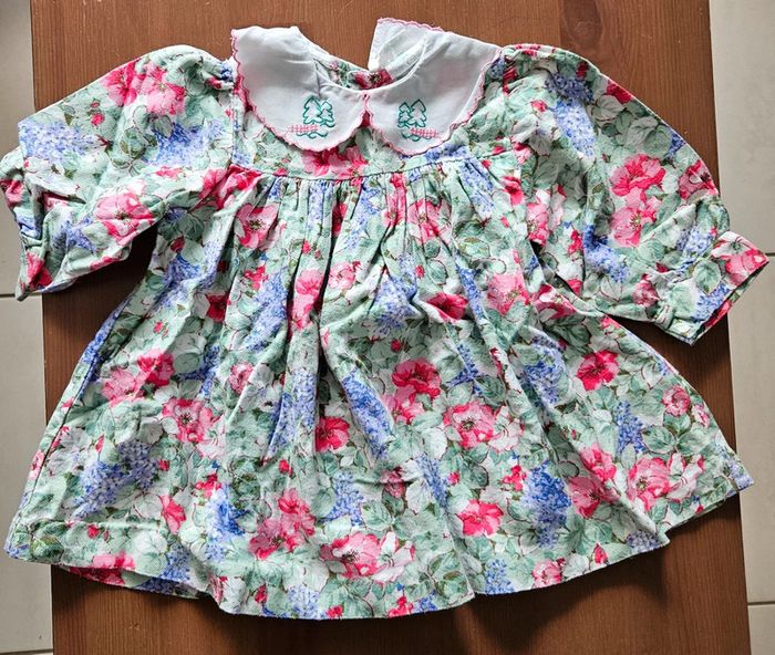 Lot robes 6 mois. - photo numéro 10