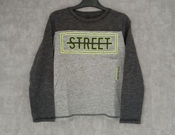 T-shirt gris foncé/gris clair