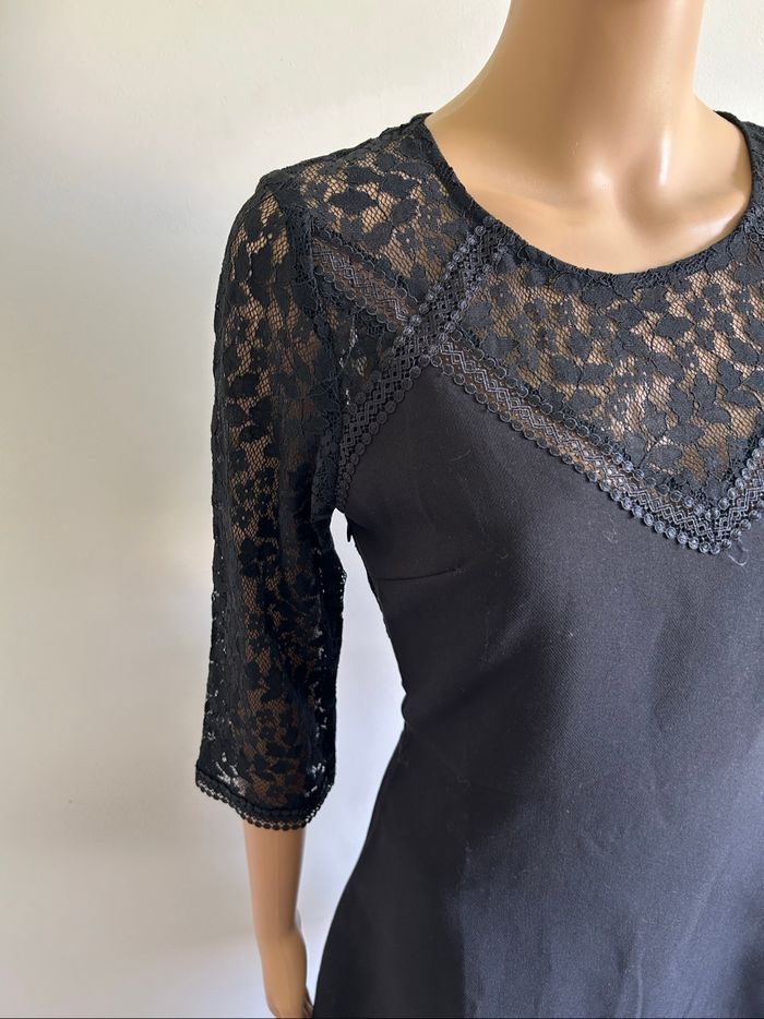 Robe noire neuve avec dentelle Grace&Mila taille S (valeur 55€) - photo numéro 4