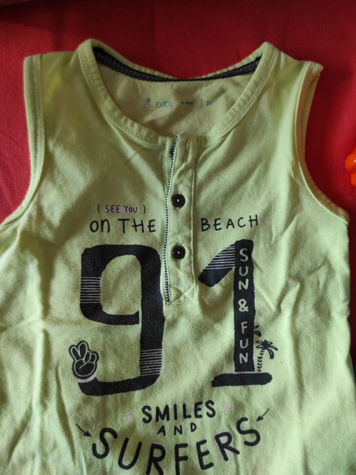 2 débardeurs 3 ans - photo numéro 2