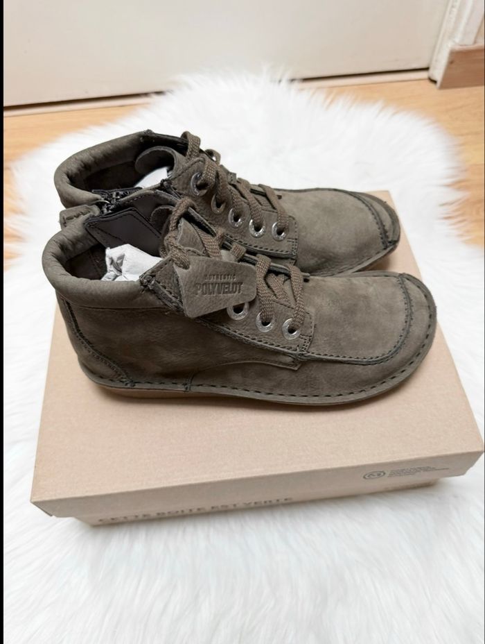 Bottines Clarks Funny Cedar Dark Olive Nub - neuf avec étiquette - photo numéro 10