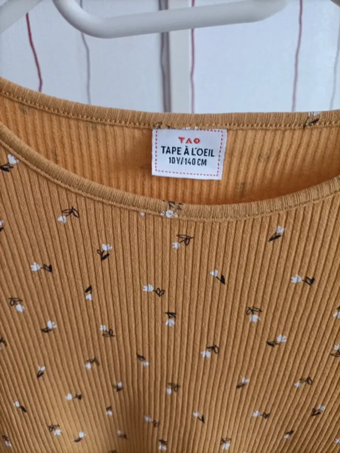 Joli tee shirt manches longues TAO 10 ans - photo numéro 3