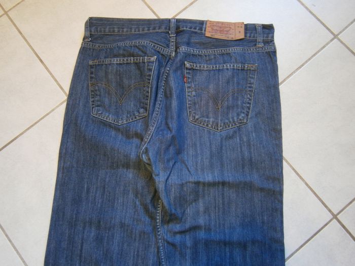 Jeans bleu LEVI'S 501 Taille 46 - photo numéro 8