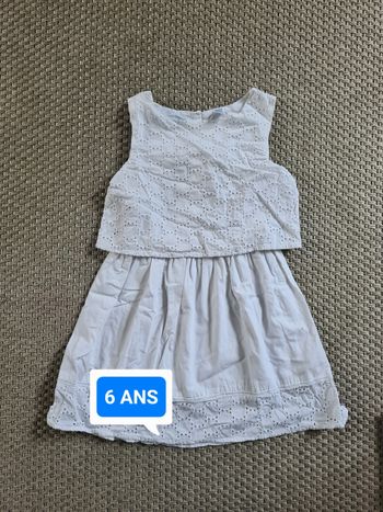 Robe sans manche blanche - 6 ans