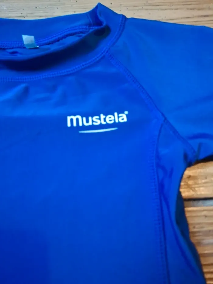 Tshirt anti uv taille 1/3 ans - photo numéro 2
