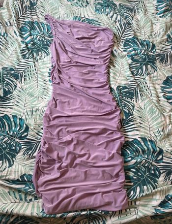 Robes violette longue et  élastique taille 38