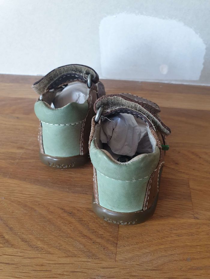 Nu pied kickers pointure 18 - photo numéro 5