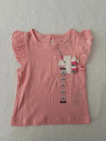 Tee shirt licorne neuf 3 mois