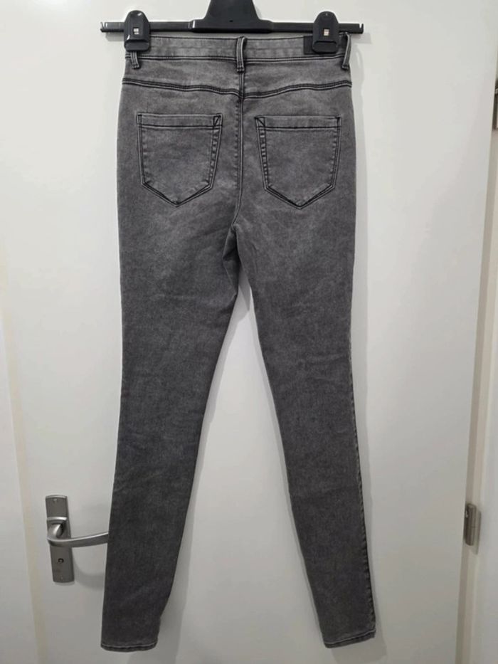 Jean only - photo numéro 2