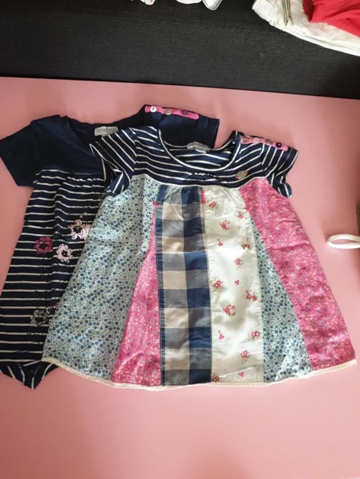 Lot 2 tshirts Confetti 18 mois fille