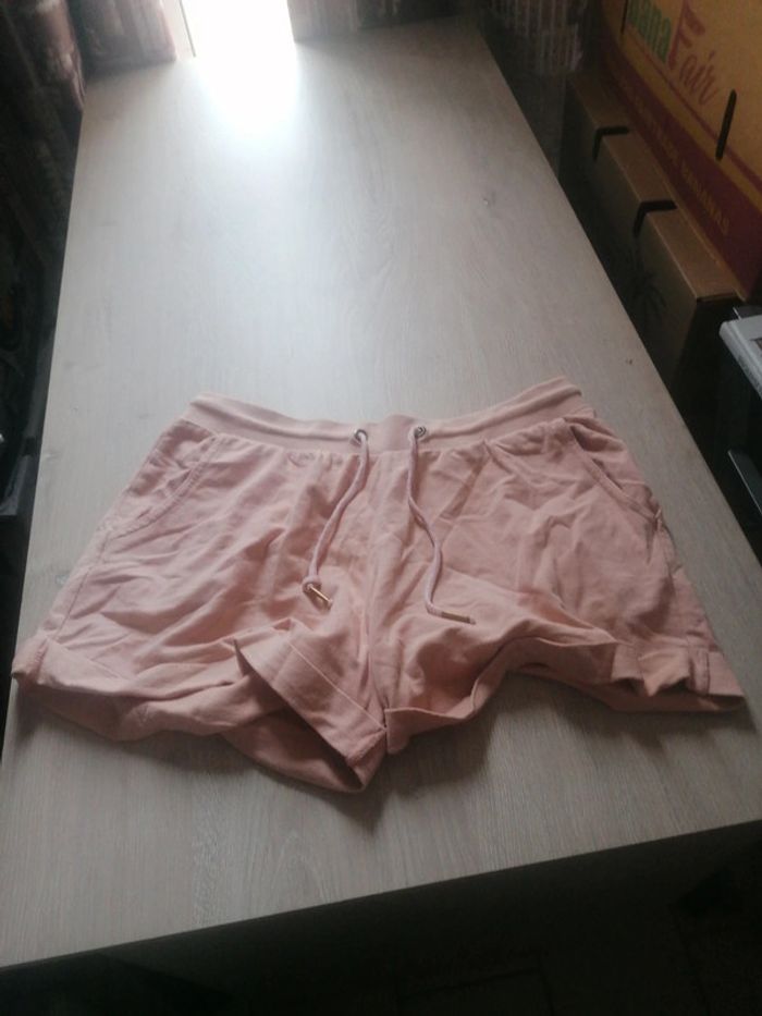 Short taille 38 /40