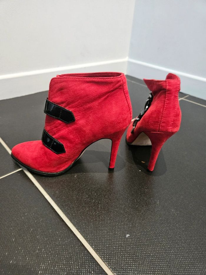 Bottines rouge talon aiguille - photo numéro 4