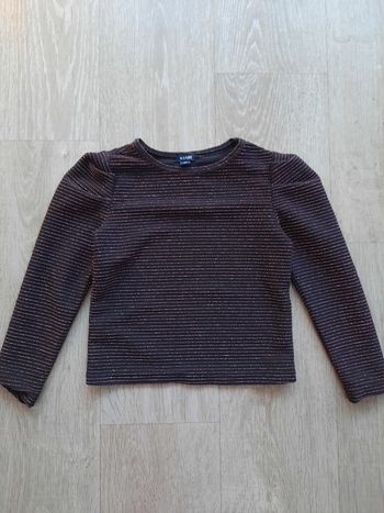 Haut pailleté taille 4 ans  Marque kiabi