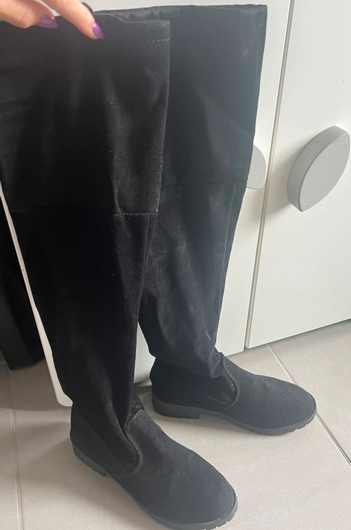 Cuissardes suedine noires 👢 - photo numéro 2