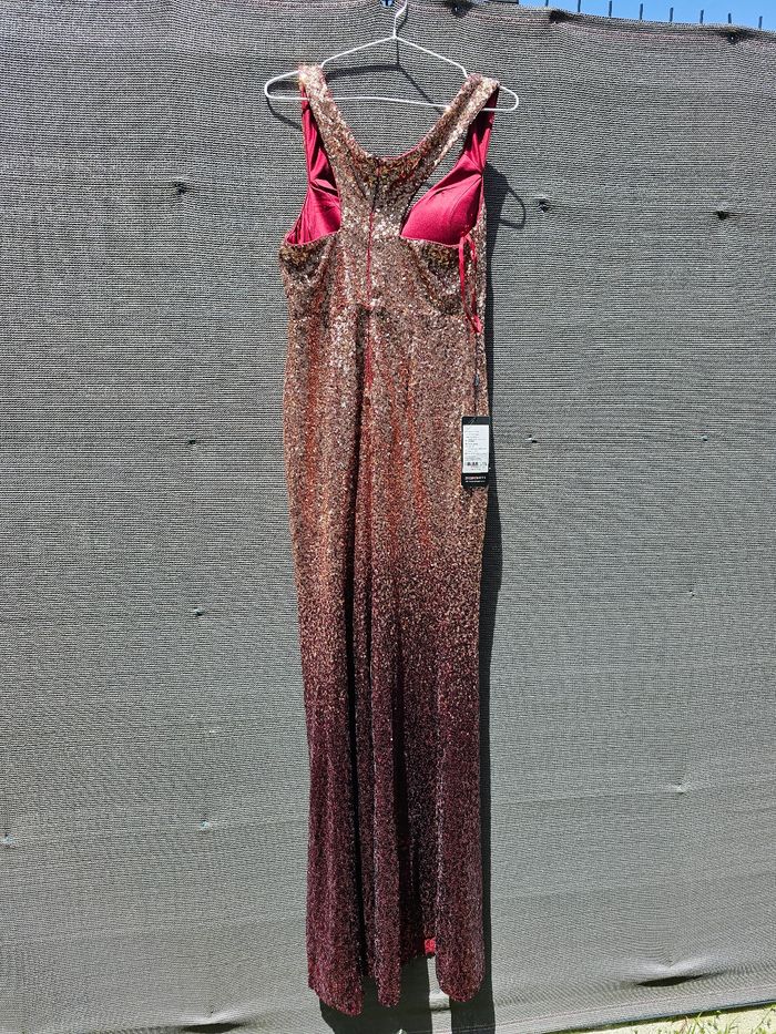 Magnifique robe sirene a sequins taille 42 neuve avec etiquette - photo numéro 6