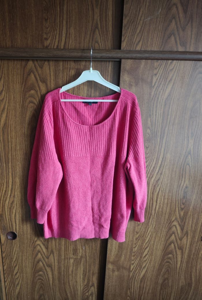 Pull fushia taille XL