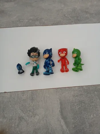 Jouet figurines pyjamask