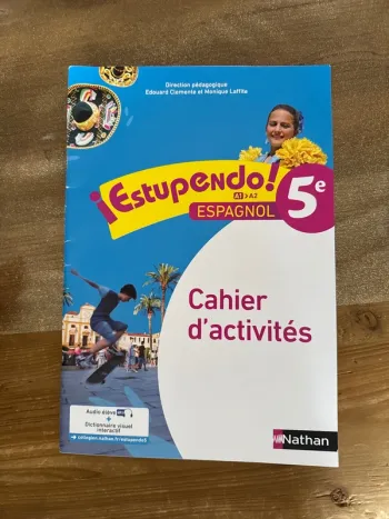 Livre cahier d’activité espagnol cinquième