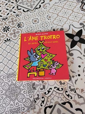 L'âne trotro et Zaza fêtent noel